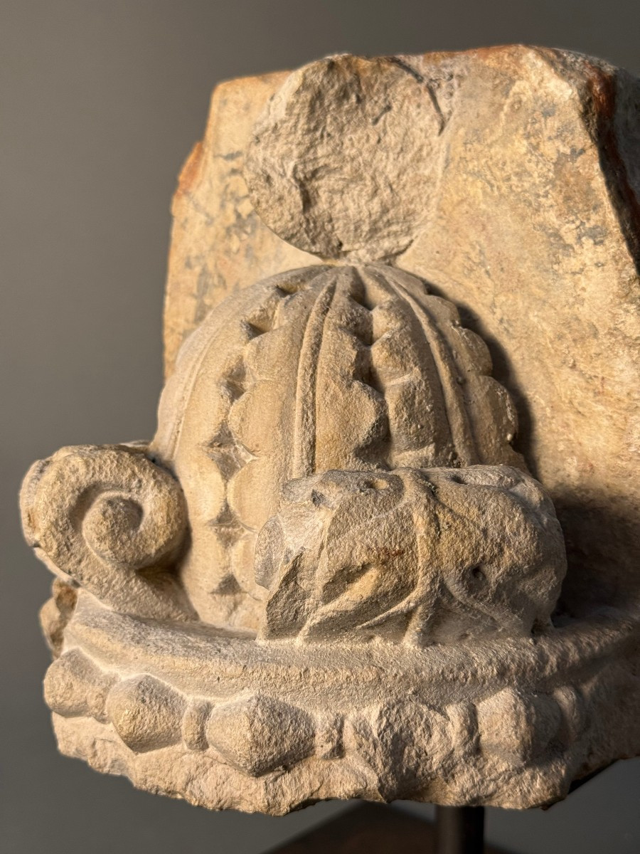 Frammento scultoreo in pietra - seconda metà del XV secolo-photo-1