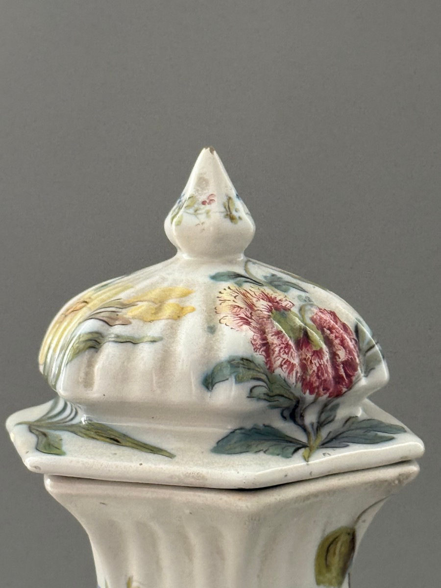 Vasi potiche in maiolica manifattura Antonibon, Nove Di Bassano - periodo XIX secolo-photo-4