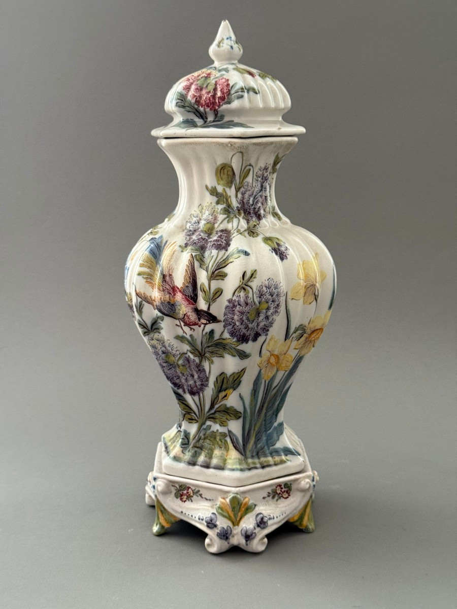 Vasi potiche in maiolica manifattura Antonibon, Nove Di Bassano - periodo XIX secolo-photo-2