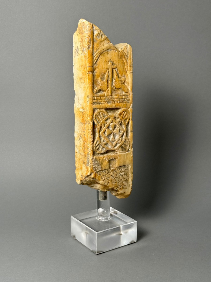 Frammento architettonico in marmo - XV secolo-photo-3