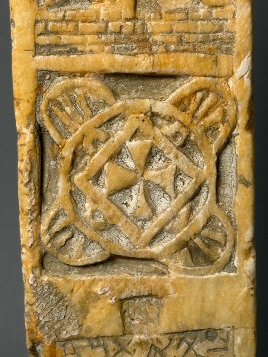 Frammento architettonico in marmo - XV secolo-photo-4