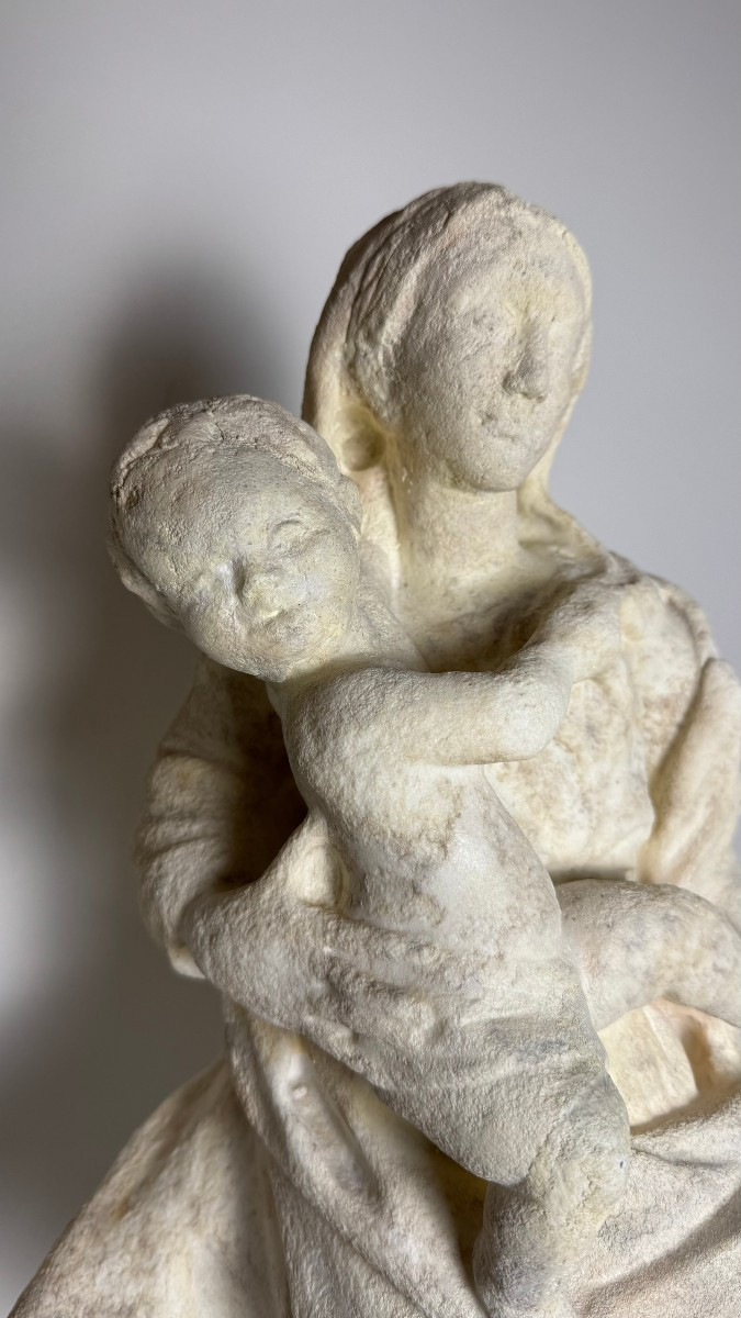  Madonna con Bambino in marmo statuario - XVI secolo-photo-4