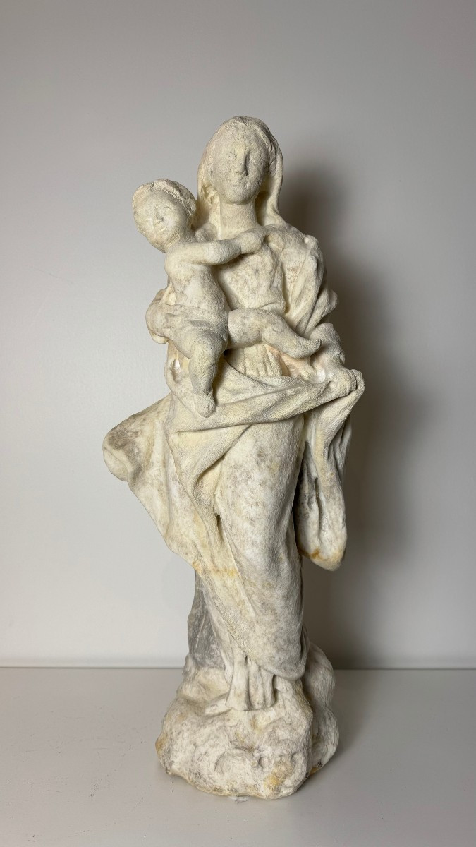  Madonna con Bambino in marmo statuario - XVI secolo