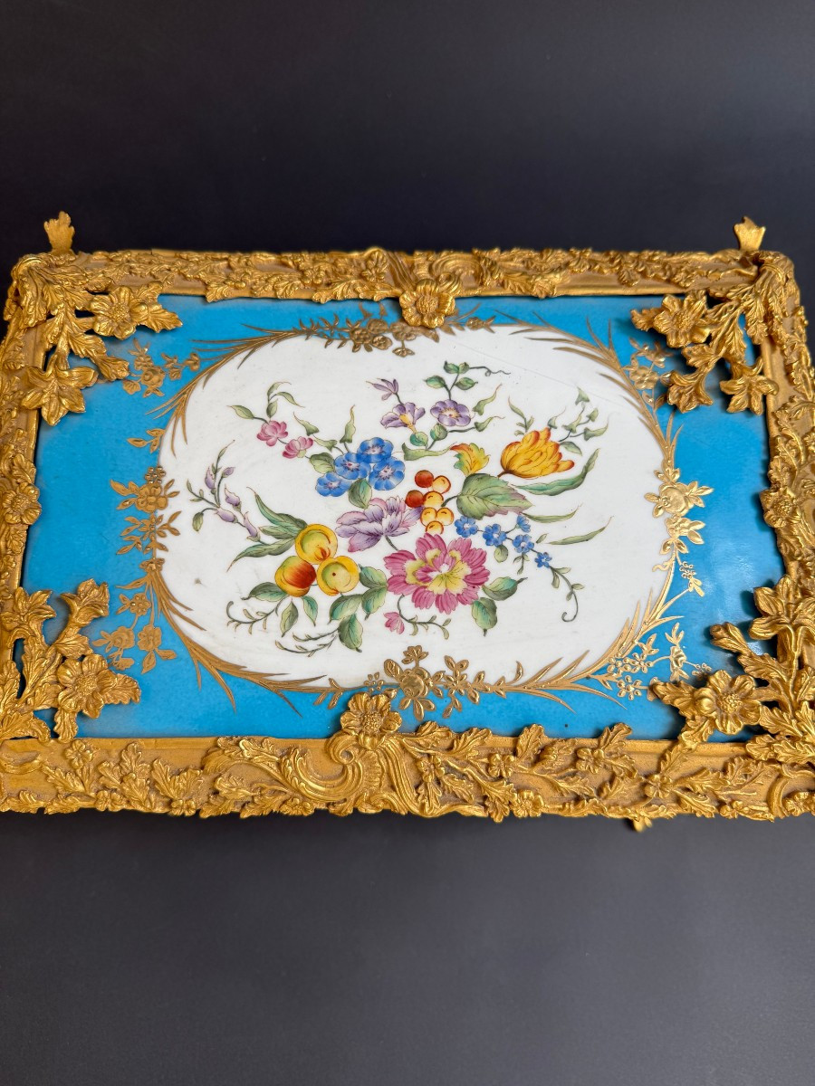 Cofanetto in porcellana e bronzo dorato - Francia XIX secolo-photo-2