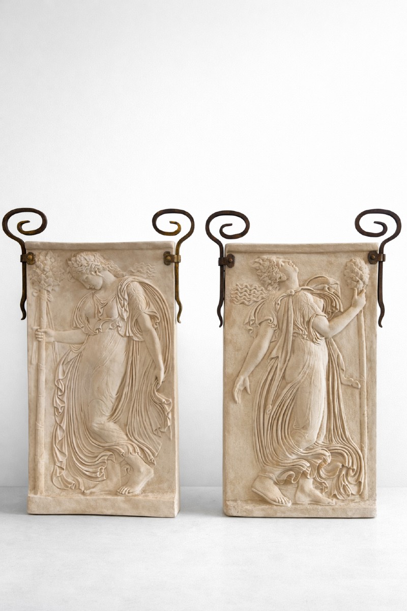 Coppia di pannelli decorativi in resina e polvere di marmo Italia - inizio XX secolo 