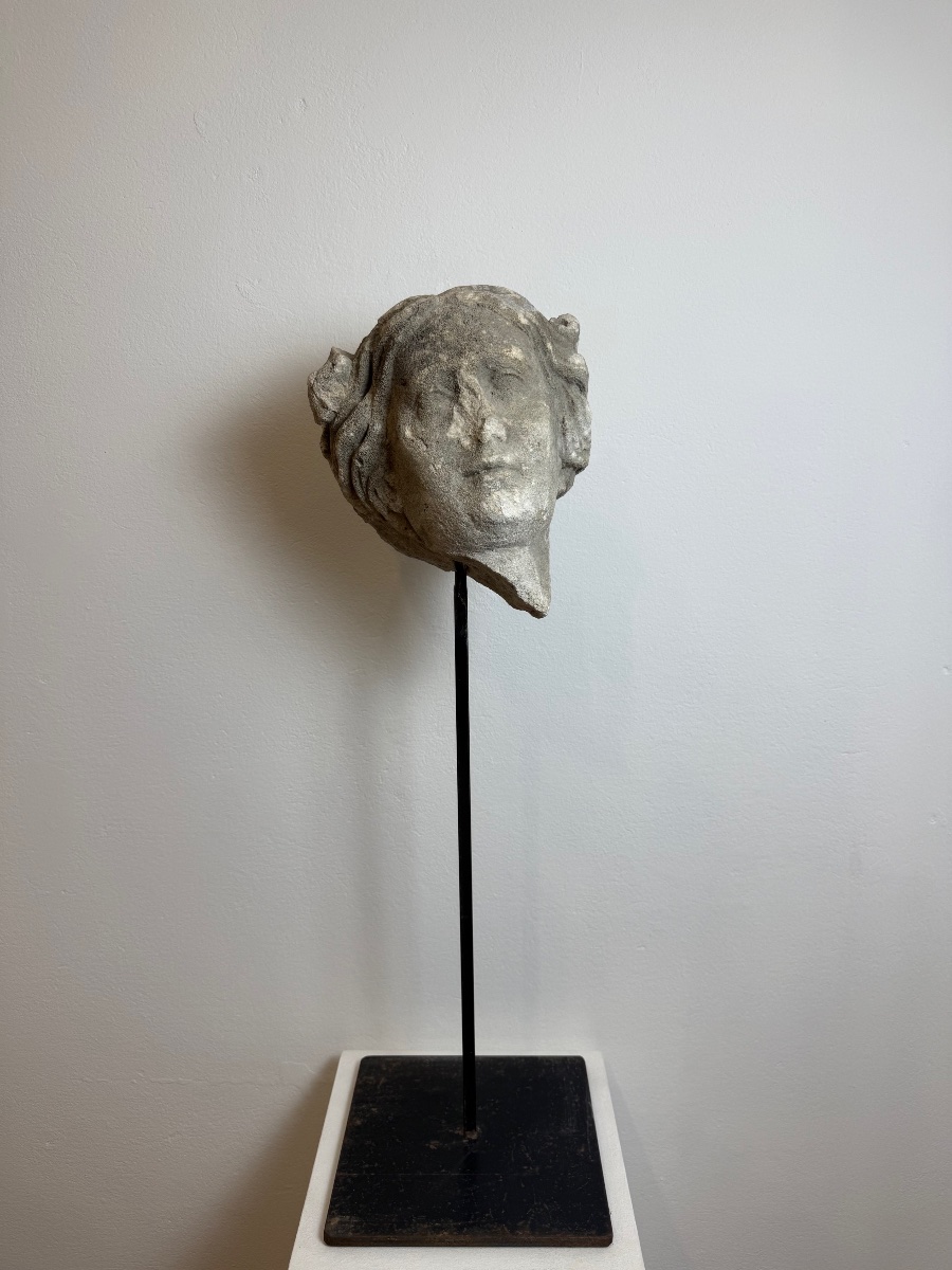 Scultura in pietra raffigurante volto di donna.XVII secolo-photo-2