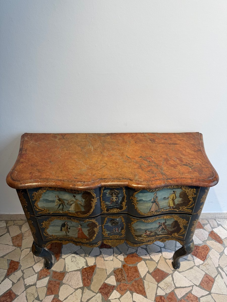 Comò mosso, laccato e dipinto - prima metà XVIII secolo. Sicilia -photo-8