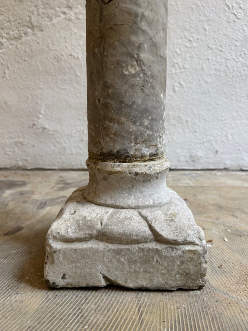 Colonna in marmo - XV secolo. Italia -photo-7