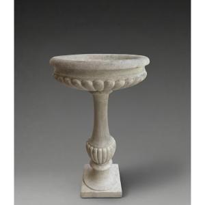 Acquasantiera in marmo statuario di Carrara - XVII secolo, Toscana