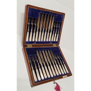 Fattorini & Sons Bradford England Dessert Cutlery Box Entremet Silverware 19th Century