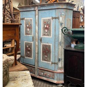 Wedding Wardrobe - 1811