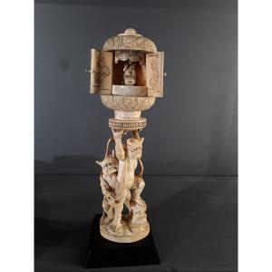 Beautiful Ivory Japan 19th Century