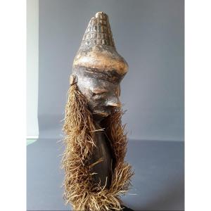 Small Pende Passport Mask