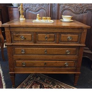 Small Louis XVI Style Norman Chest Of Drawers In Carved Oak