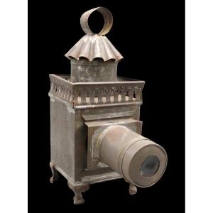 Lapierre 1845 Magic Lantern