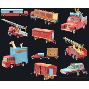 1960 Shipperfields Circus Vehicle Set