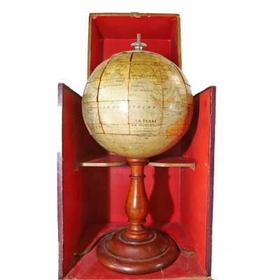 Earth In Pieces 1901 / Ancient Puzzle Game