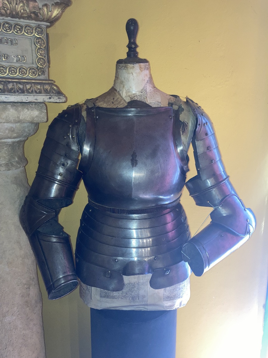Bella mezza armatura da uomo d’ arme circa 1520-photo-3