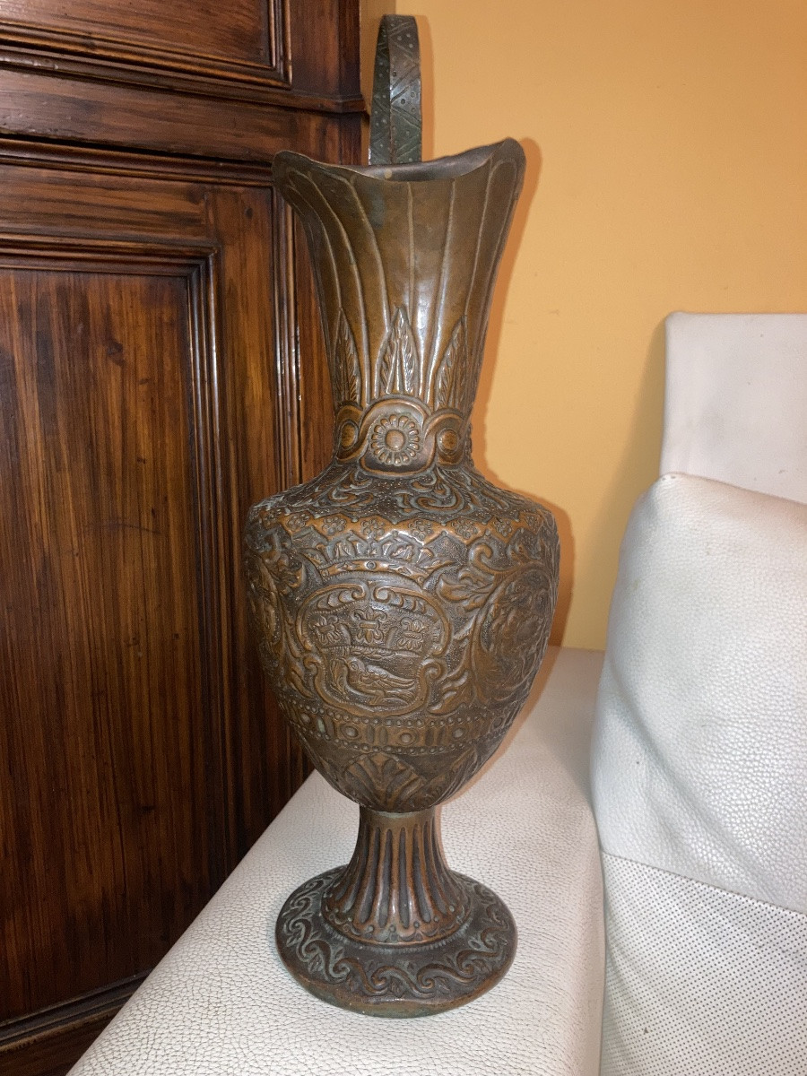 Brocca o versatoio in rame sbalzato del XVIII secolo -photo-2