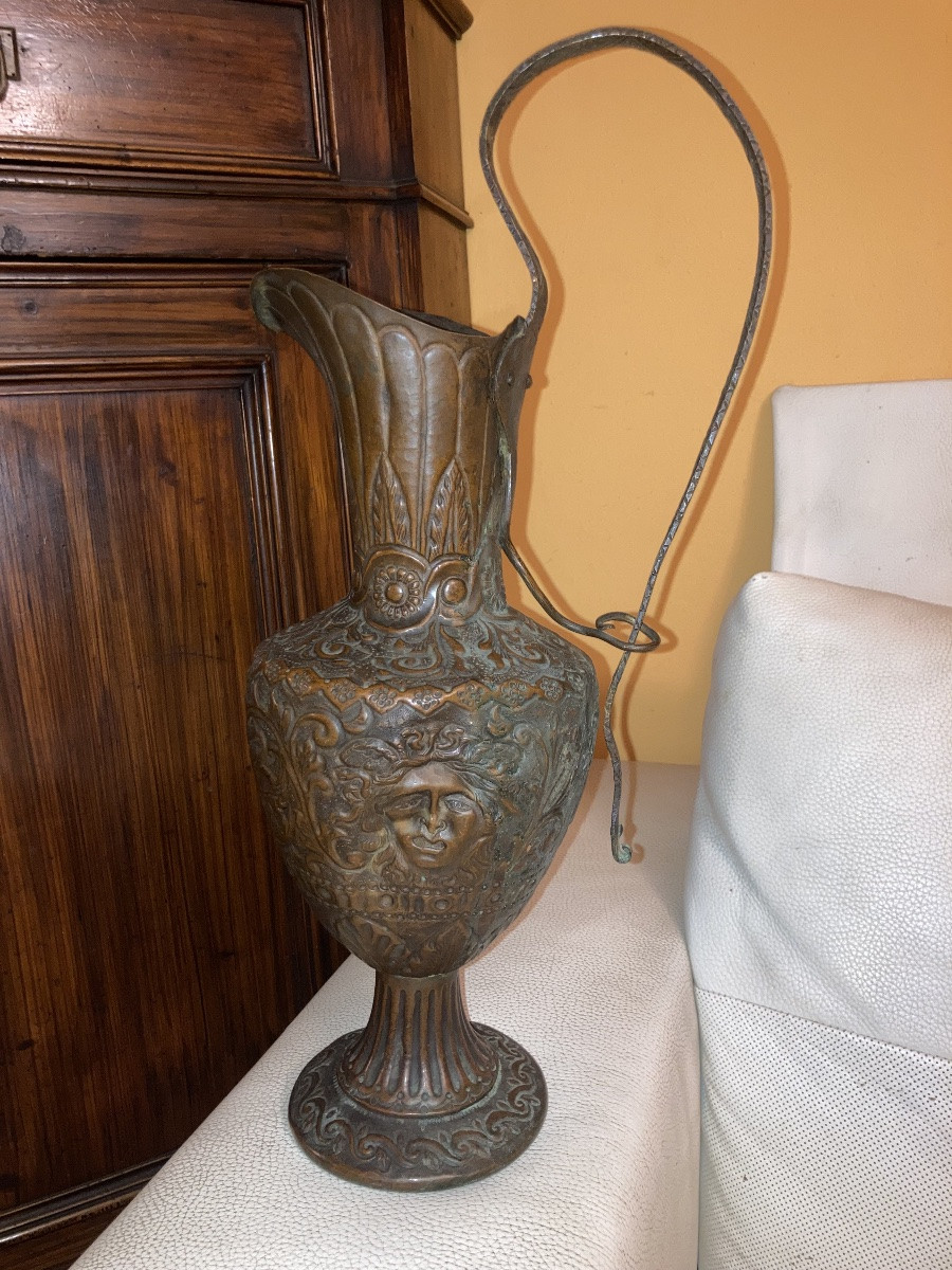 Brocca o versatoio in rame sbalzato del XVIII secolo -photo-3