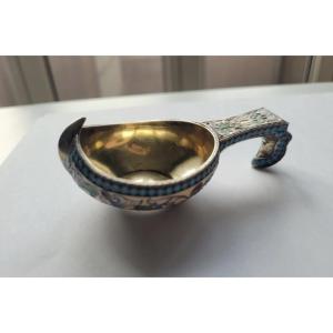 Kovsh russo in argento smaltato XIX secolo 