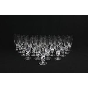 23 Crystal Flutes Model Clos Vougeot Lalique