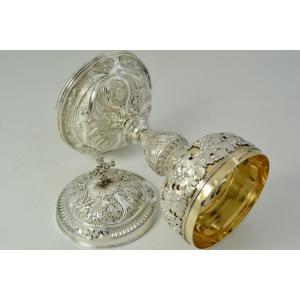 Chiseled Silver Ciborium, Silver-gilt Cup, France, Mid-19th Century 