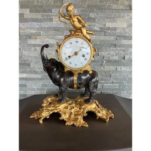 Bronze Elephant Clock With Two Patinas, 18th Century, From (orange To Versailles), 1780