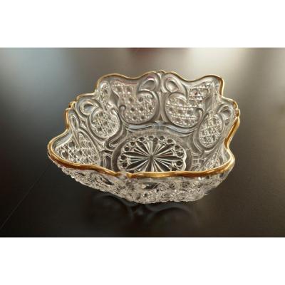 Baccarat:  Beautiful Baccarat Crystal Cup From The XIXth Century With Molded Signature.