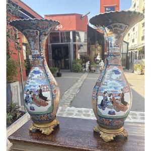 Pair Of 19th-century Japanese Porcelain Vases With Bronze Bases 