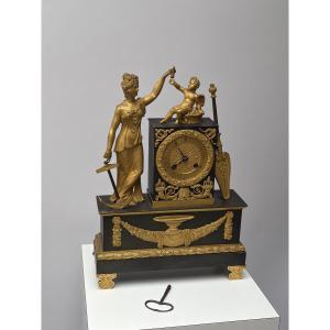 Pendule d'Epoque Empire En Bronze Dore Et Patine