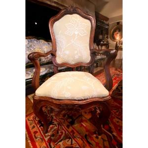 Armchair With Walnut Frame From The 18th Century