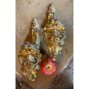 Important Pair Of Regency Style Mercury Gilding Tiebacks 