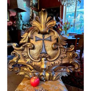 Large 18th Century Altar Pediment In Golden Wood