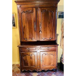 Louis XV Burgundy Two-body Buffet In Walnut