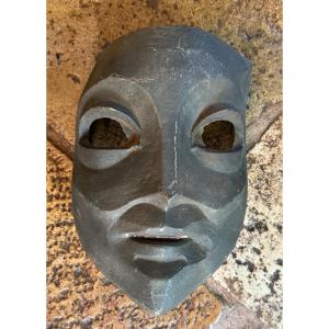 Imposing Cast Iron Mask From The Beginning Of The 20th Century In The Style Of Subirach 