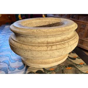 Imposing 18th Century Oval Marble Stone Cooler With Fossils 
