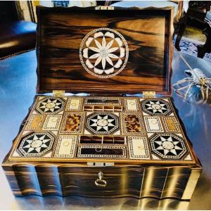 Large Anglo-indian Casket From The 19th Century