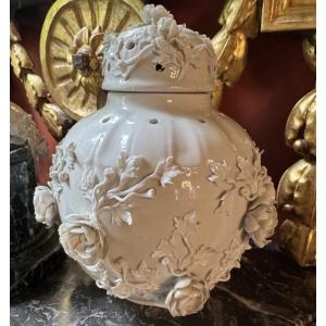 Pair Of Samson Potpourri Jars, Late 19th Century