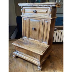 Italian Walnut Furniture From The 18th Century
