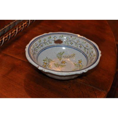 Jatte In Faience Of Malicorne, End Of XVIII Century