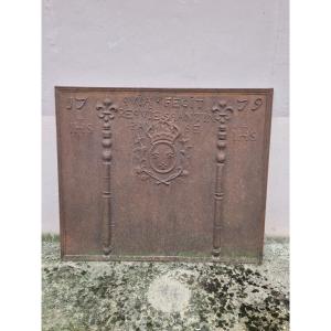 18th Century Decorated Cast Iron Fireplace Plate 
