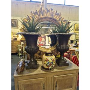 Pair Of Medici Vases In Cast Iron, High-quality Antique Manufacture