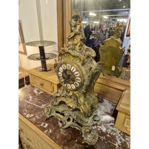 Richly Decorated Louis XV Style Bronze Cartel Clock