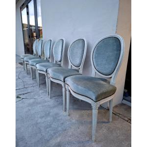 Set Of 6 Antique Patinated Louis XVI Style Medallion Chairs 