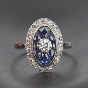 Art Deco Ring In 750 ‰ White Gold And Platinum Set With Diamonds And Calibrated Sapphires - B10323