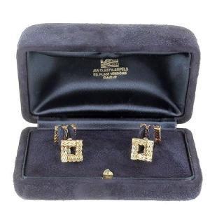 Van Cleef And Arpels Pair Of Two-tone Cufflinks In 750‰ Gold - B10571