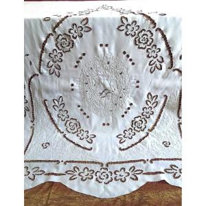 Linen Curtains - Floral And Putto Decor In Broderie Anglaise And White Embroidery - Circa 1900