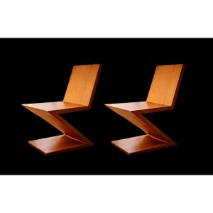 Pair Of "zig Zag" Chairs, Original Model From The 1970s