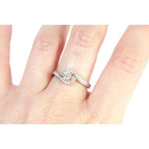 Vintage Diamond Swirl Ring In 18k White Gold, Pre-owned Bridal Ring, Brilliant-cut Diamond